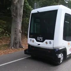 Jakim autobusem dojechać na lotnisko w Gdańsku - sprawdź najlepsze opcje
