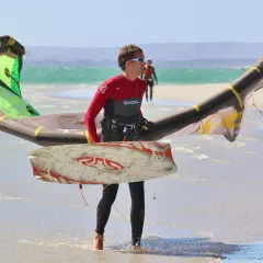 Jak dobrać latawiec do kitesurfingu, aby uniknąć błędów i cieszyć się jazdą