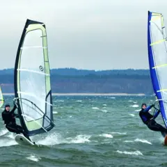 Windsurfing gdzie najlepiej? Odkryj najlepsze miejsca w Polsce