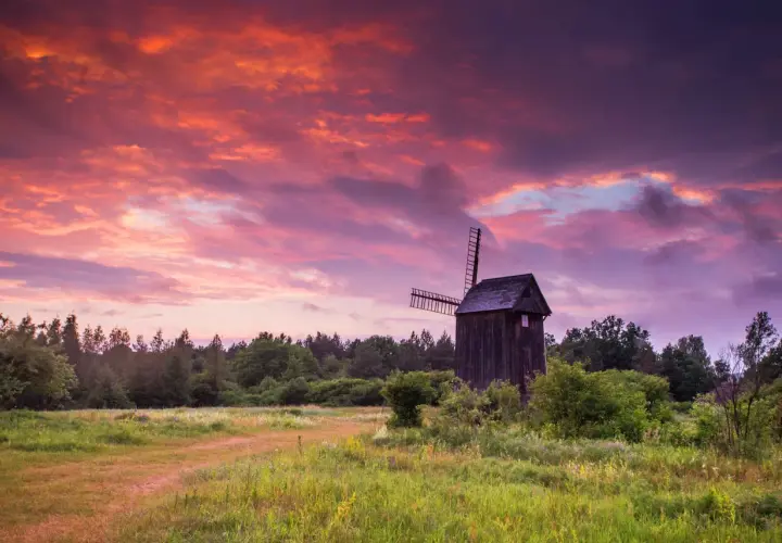 Skansen Ziemi Kieleckiej – odkryj fascynującą historię i atrakcje