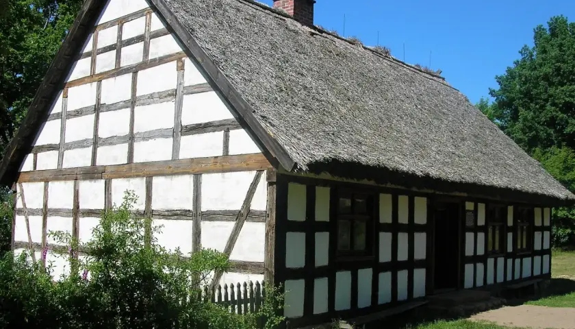 Osiek nad Notecią skansen – odkryj fascynującą historię i kulturę