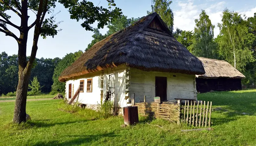 Skansen Radom – odkryj fascynującą historię Muzeum Wsi Radomskiej